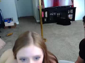 yellowpony121212's chat room