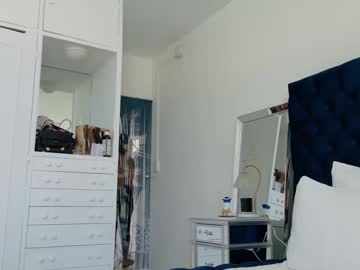 theislandgirl's chat room