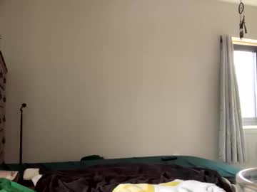 intothewoodswego's chat room