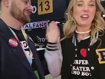 yourgirlmillie's chat room