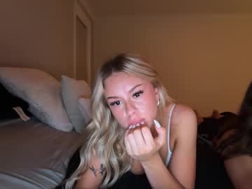 kenziesmithh's chat room