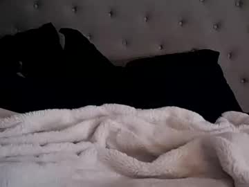 coupleoffantastics's chat room