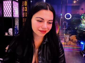 alma_pearl's chat room