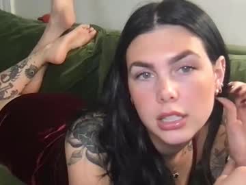 stacywithuu's chat room