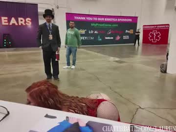 laurenphillips's chat room