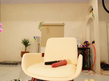 emmasky69's chat room