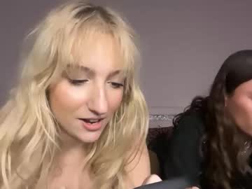 lilybrown07's chat room