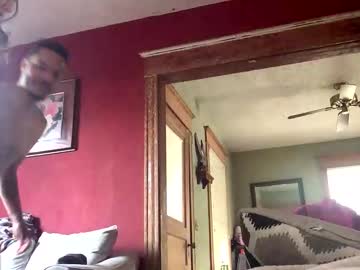 yournewbigmama's chat room