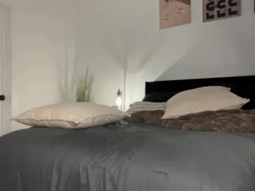 thekiraskys's chat room