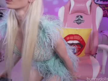 bunnydollstella's chat room