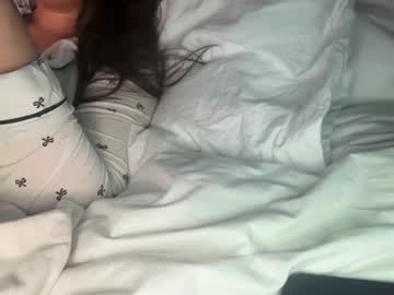 pollyyypocket's chat room