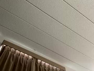 deepthroatqueen33's chat room