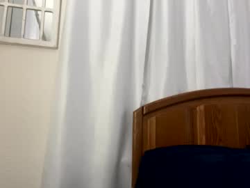 straightoutthetrailer's chat room