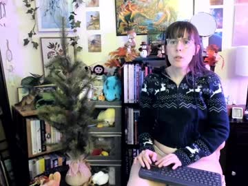 ellynaomi's chat room