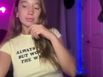 brielledaviss's chat room