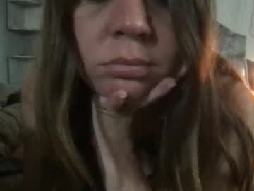 browneyedlady88's chat room