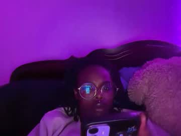 kinkycoupleinteracial's chat room