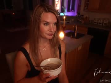 phoenix_taylor's chat room