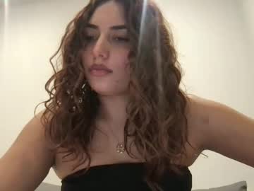 bbypiamia's chat room