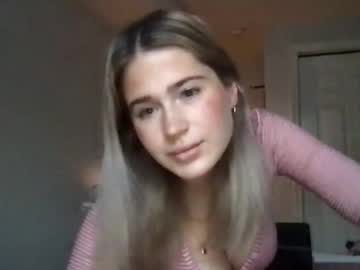 julessummers's chat room