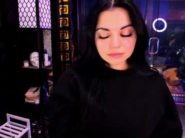 alma_pearl's chat room