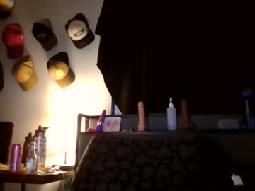 lizzyvonn's chat room