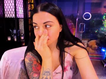 alma_pearl's chat room