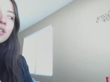 girlnextdoor702's chat room