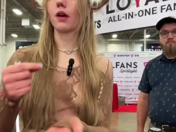 eve003300's chat room