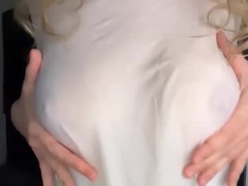 anyaa777's chat room