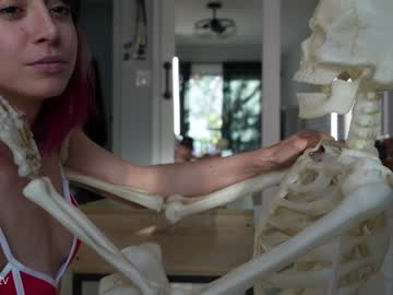 lizmreow's chat room