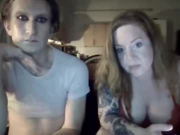 freckledfreaks's chat room