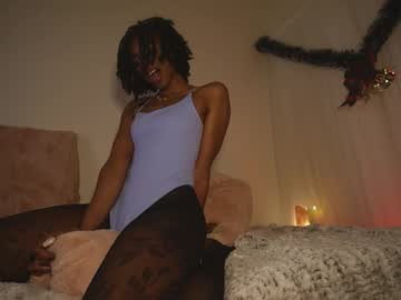 jada_valentine's chat room