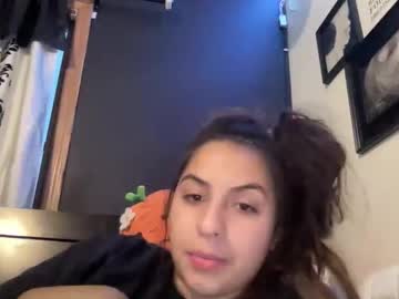 avamonroexo's chat room