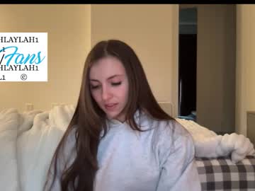 laylahlaylah1's chat room