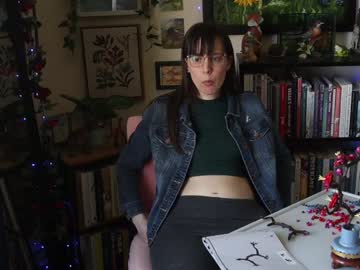 ellynaomi's chat room