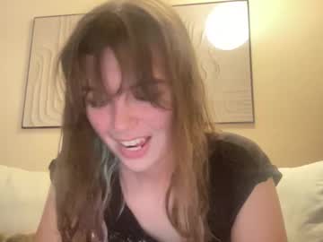 beebeebuzzzzzz's chat room