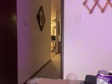 peacheekitty's chat room