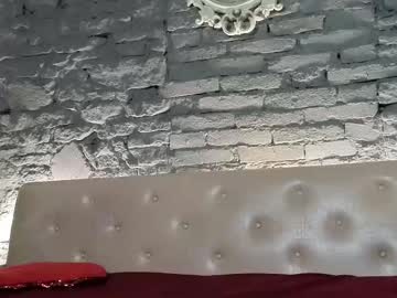 vixvixenn's chat room