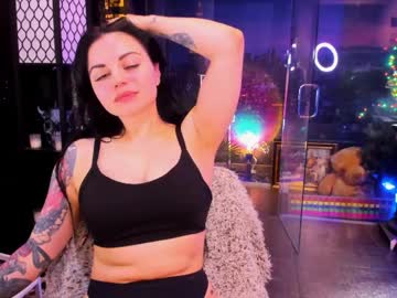 alma_pearl's chat room