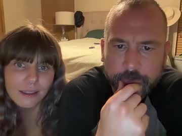 jileenaveale17's chat room