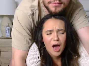 cum_babes's chat room