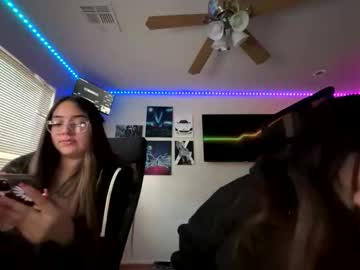 sexylatina22493587's chat room