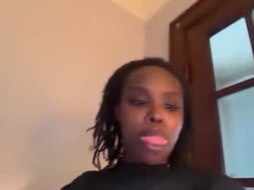 kinkycoupleinteracial's chat room