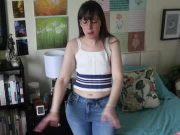 ellynaomi's chat room