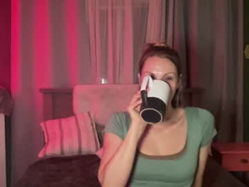 kaileeshy's chat room