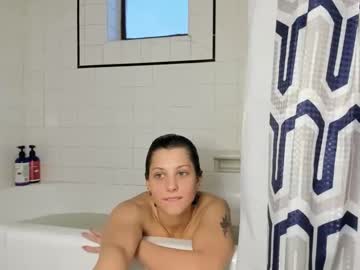 babywolfies's chat room