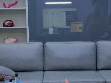 fitcougarcb's chat room