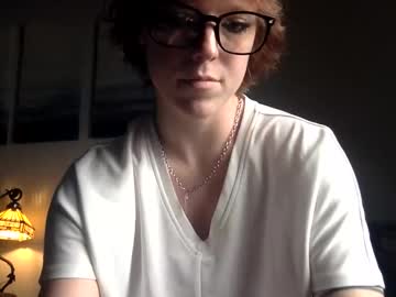 cindy_loo_hoops's chat room