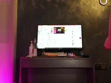 moonelly's chat room